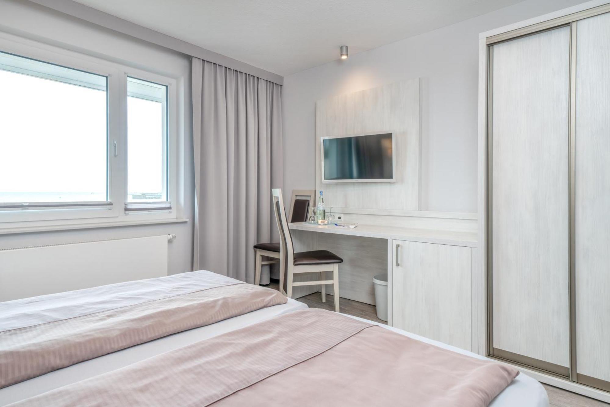 Hotel Hochseeinsel Хельголанд Номер фото